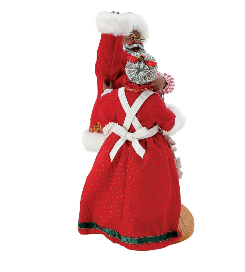Santa's New Suit - Possible Dreams